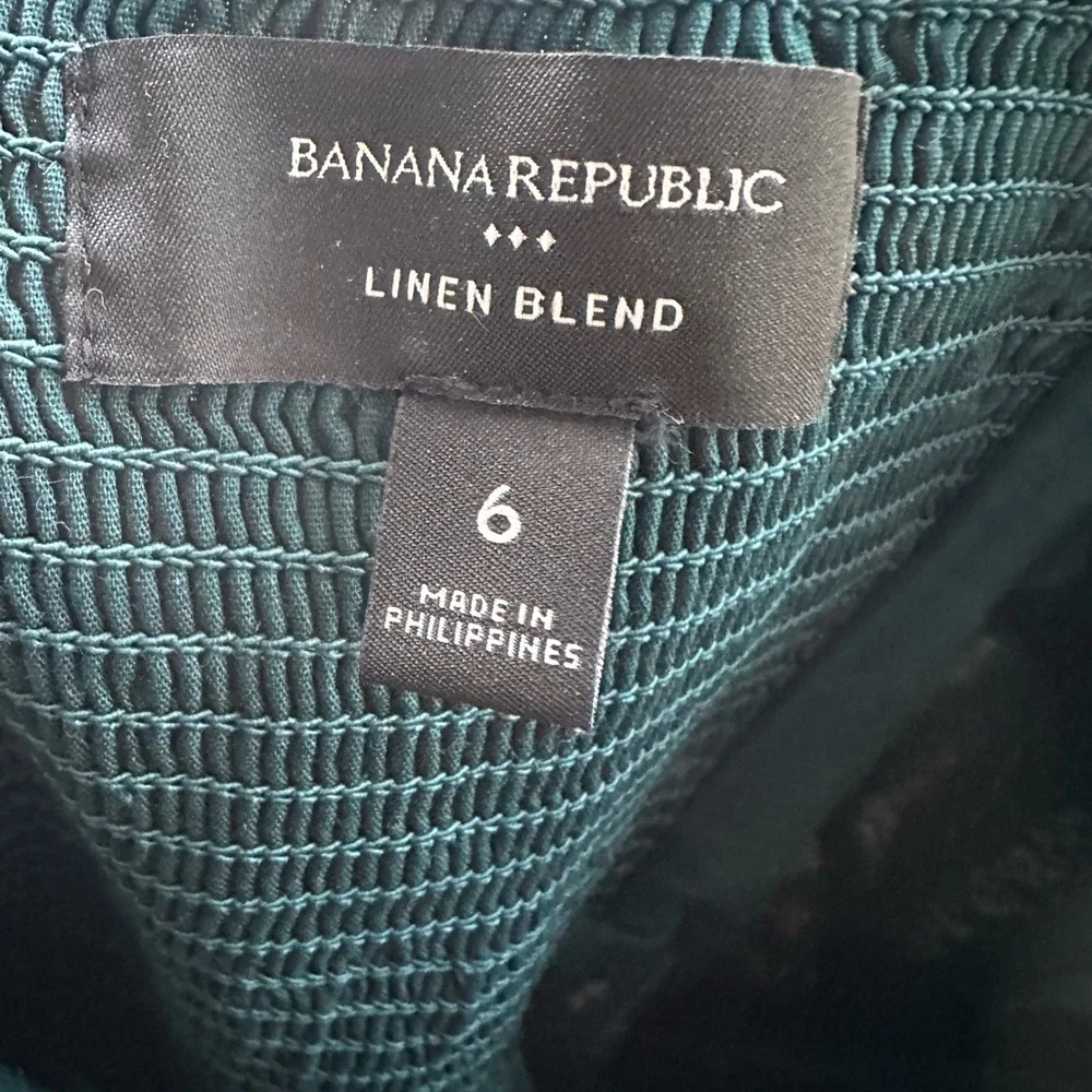 Banana Republic romper bold